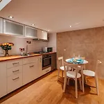 Alpari Apartments